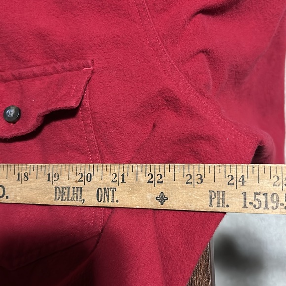 Y2K Eddie Bauer flannel chamois Red button up shirt. - Picture 11 of 13